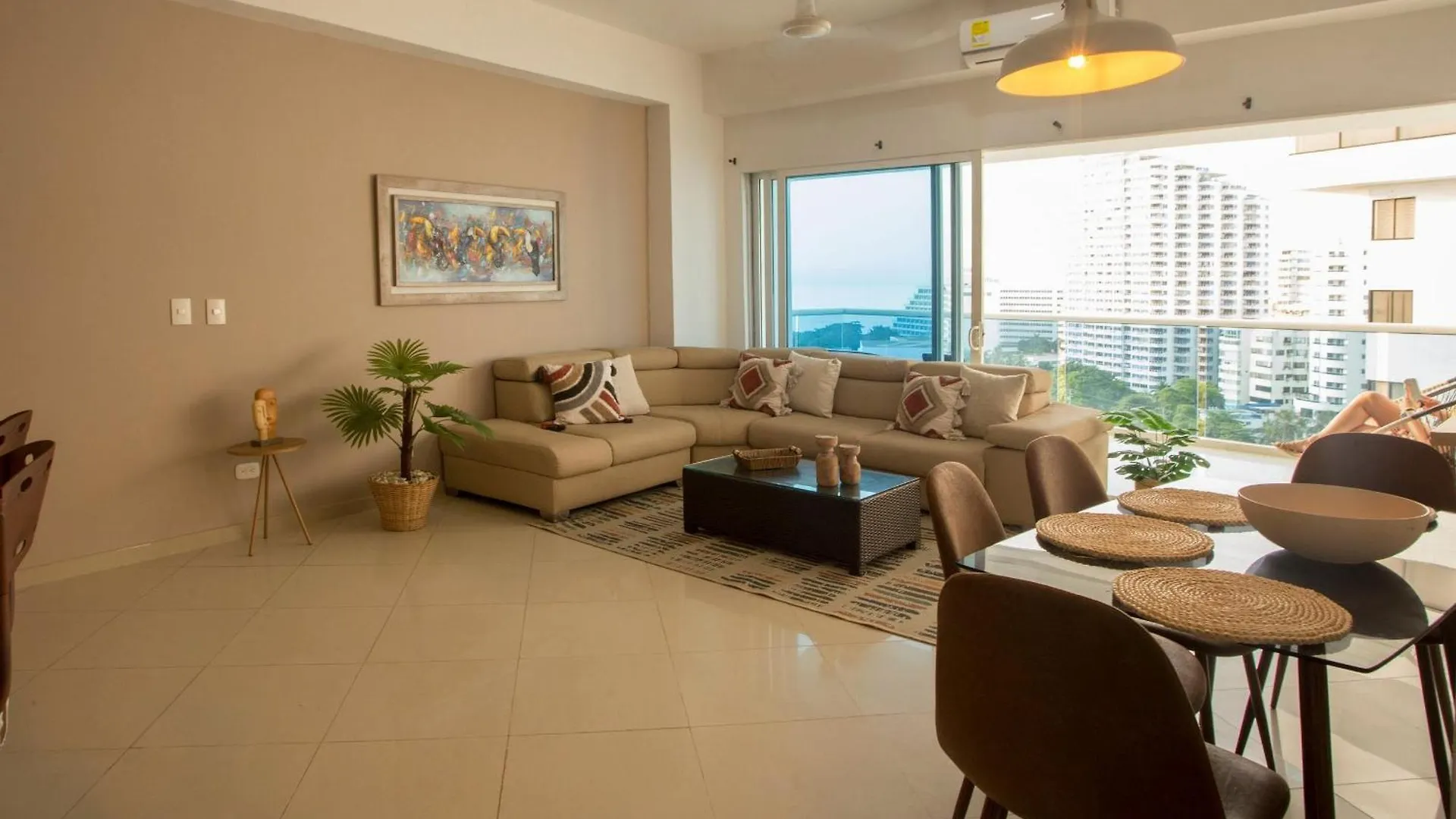 Un Espacio Sofisticado En Medio De El Laguito Edificio Poseidon Del Caribe Cartagena 0*,